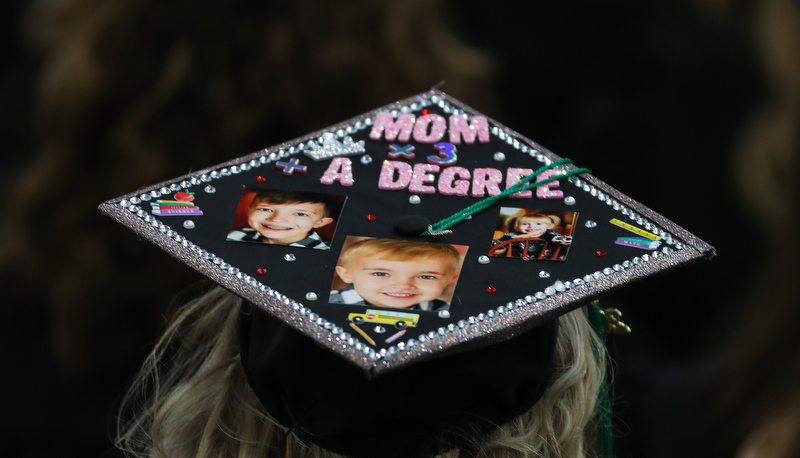 graduation cap decoration ideas for girls 2022