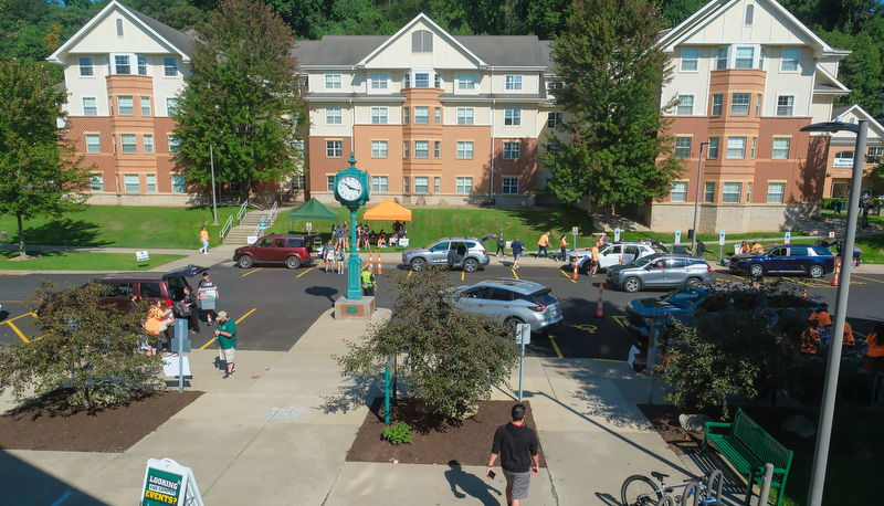 Move In Day at SRU