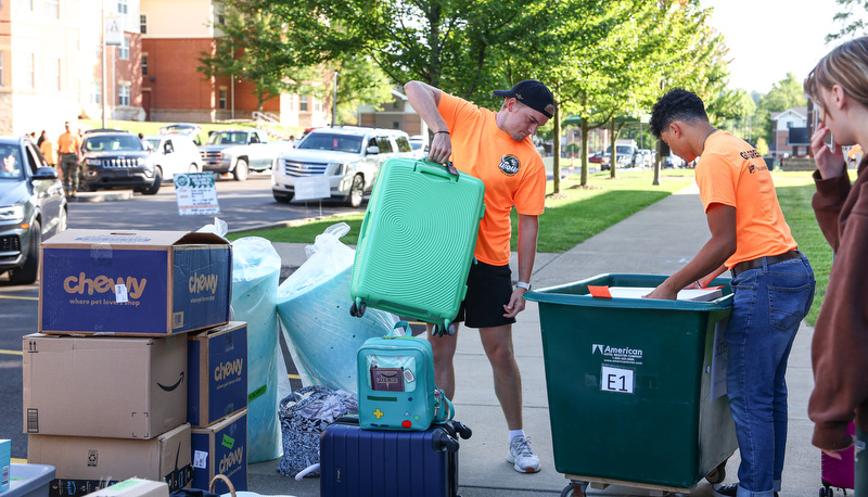 Move In Day at SRU